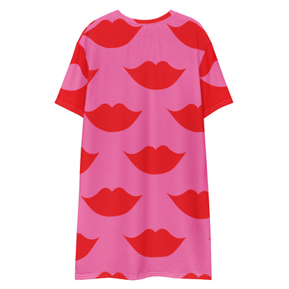 T-shirt dress Kiss