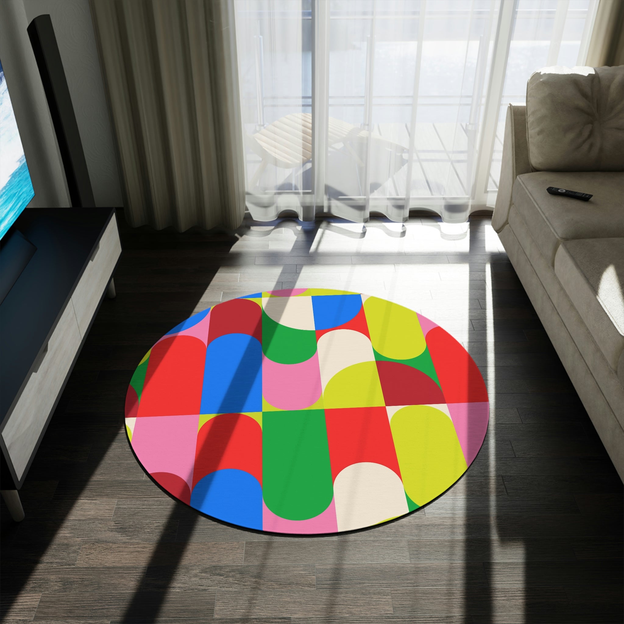 Runder Teppich mit geometrischem Regenbogen 